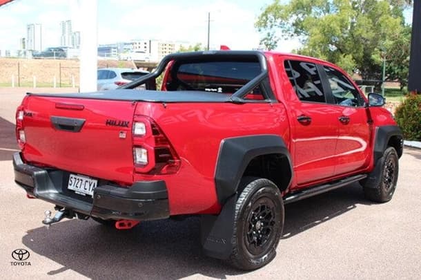 2023 Toyota Hilux GR-S image 8