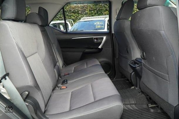 2021 Toyota Fortuner GXL image 7