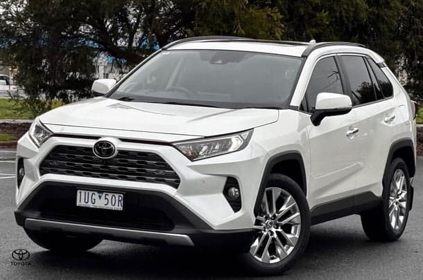 2021 Toyota RAV4 Cruiser 2WD image 3