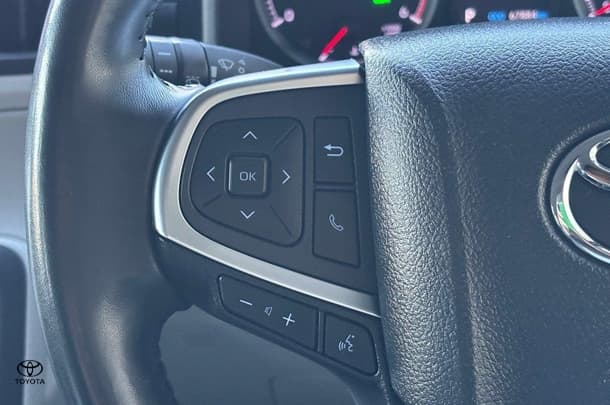 2020 Toyota Hiace LWB image 20