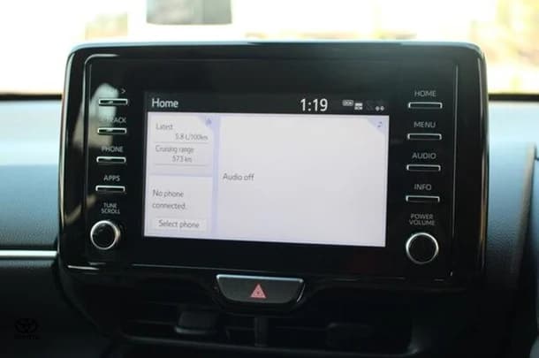 2023 Toyota Yaris Cross GX image 15