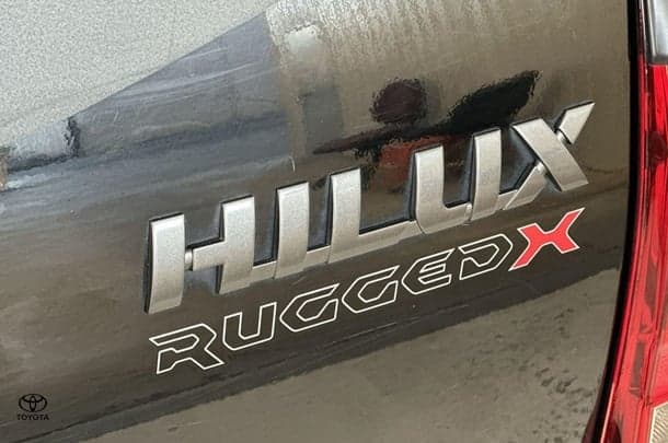 2019 Toyota Hilux Rugged X image 40