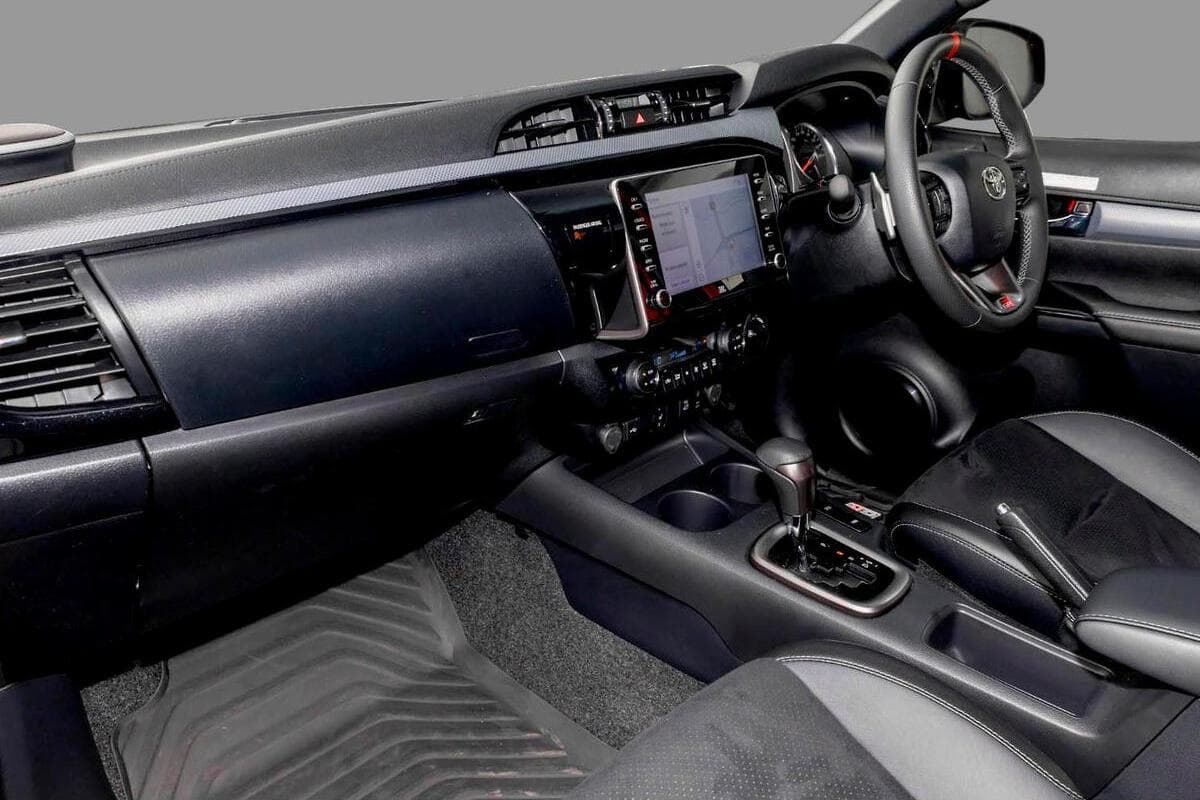 2024 Toyota Hilux GR Sport Auto 4x4 Double Cab image 8