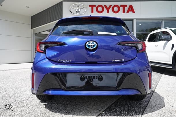 2023 Toyota Corolla Hatch Hybrid Ascent Sport image 7