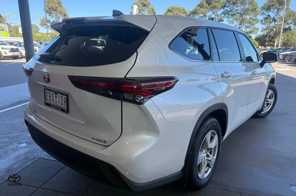 2024 Toyota Kluger Hybrid GX AWD image 5