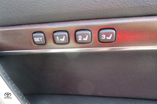 2018 Toyota Landcruiser Sahara image 24