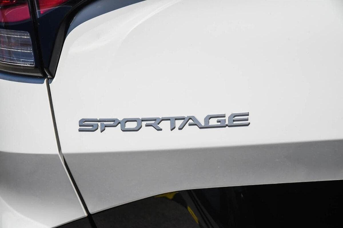 2025 Kia Sportage SX Manual FWD MY25 image 9