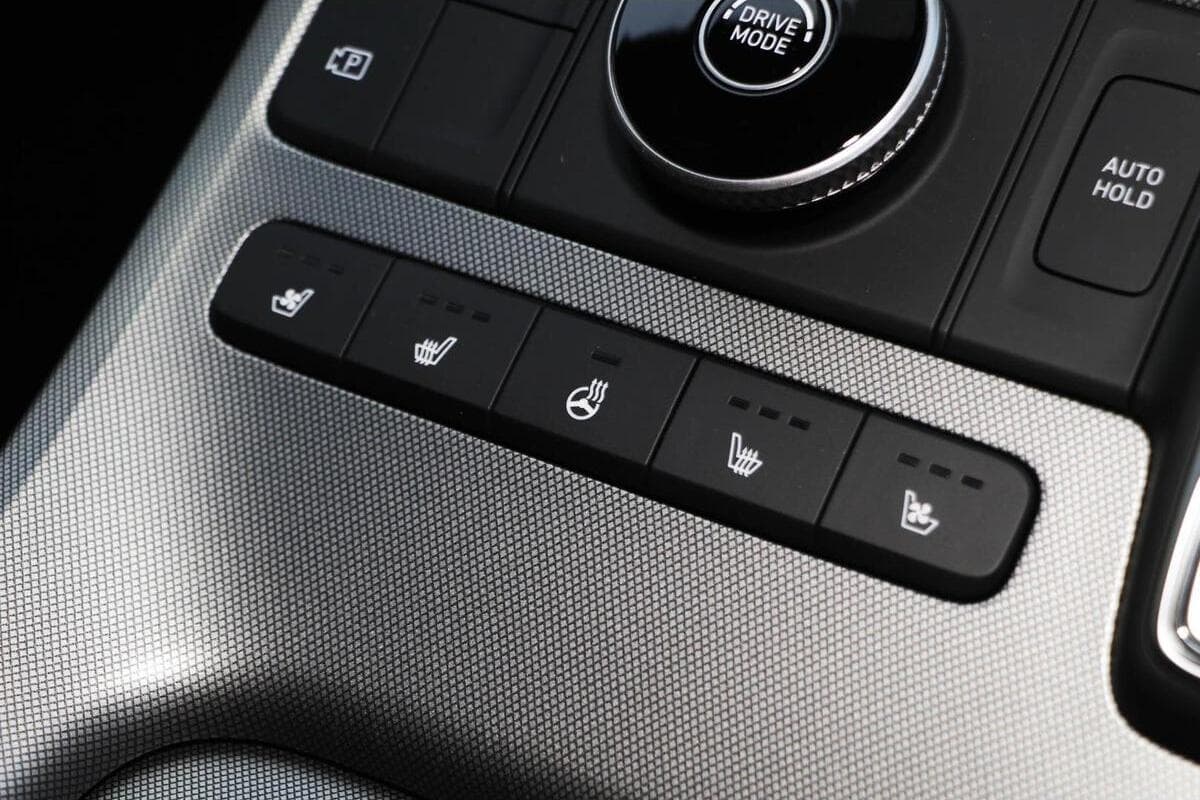 2025 Hyundai Palisade Calligraphy Black Ink Auto 2WD MY25 image 16