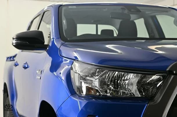 2023 Toyota Hilux SR image 5