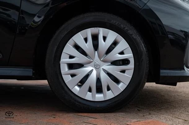 2023 TOYOTA Yaris Ascent Sport image 25