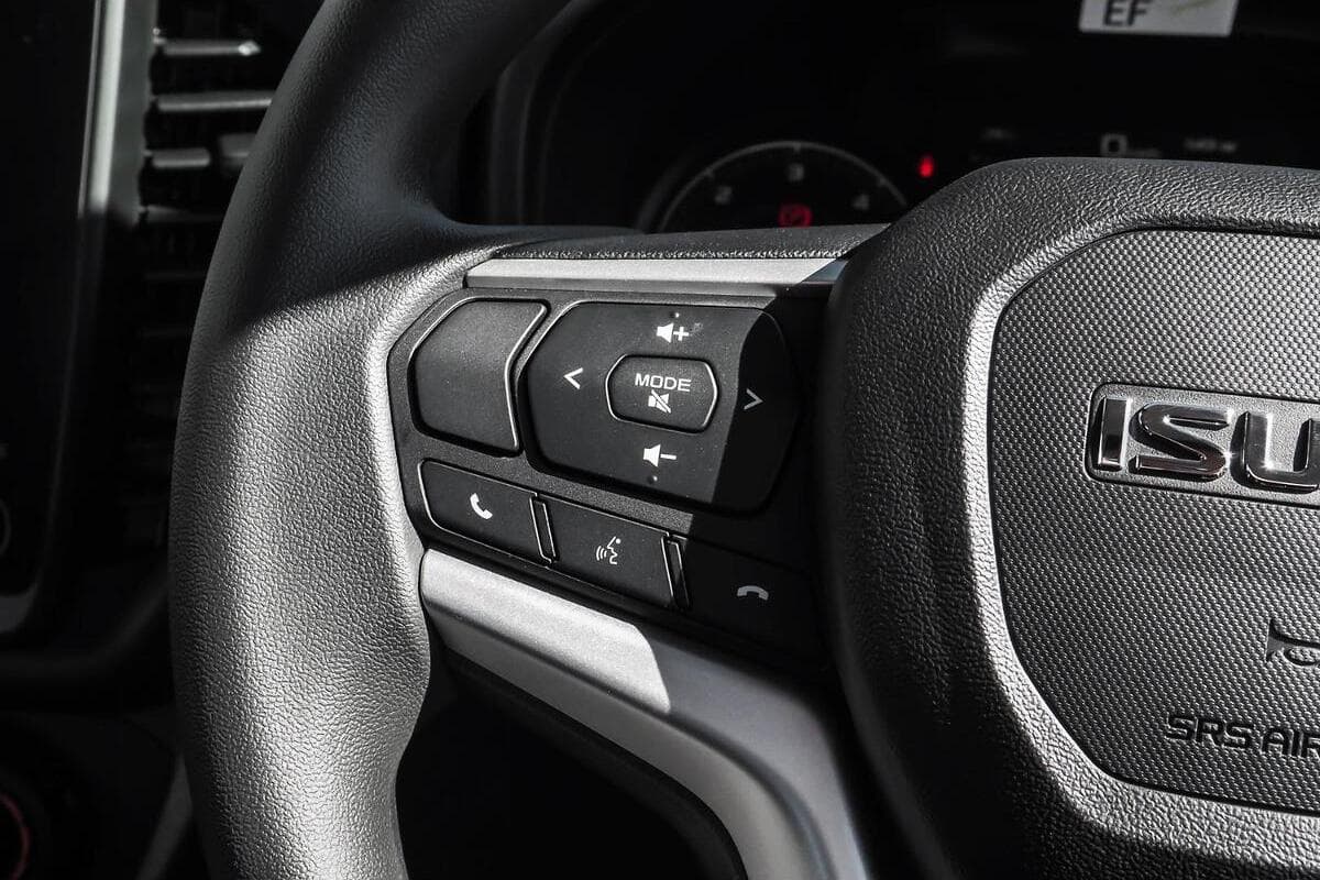 2025 Isuzu D-MAX SX High Ride Auto 4x2 MY24 image 14