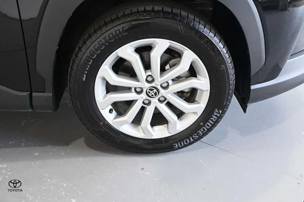 2023 Toyota Corolla Cross Petrol GX image 9