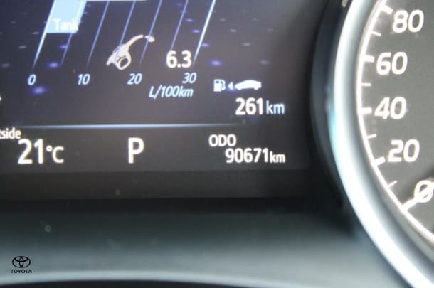 2019 Toyota Camry Hybrid SL image 35