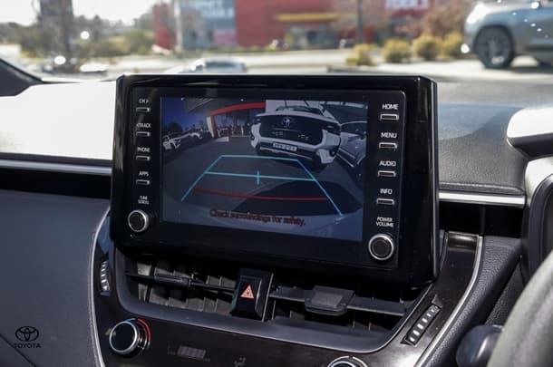 2018 Toyota Corolla Ascent Sport image 17