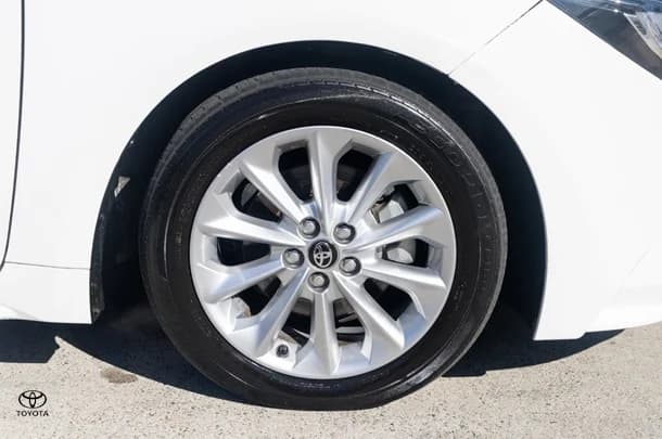2021 Toyota Corolla Ascent Sport image 22