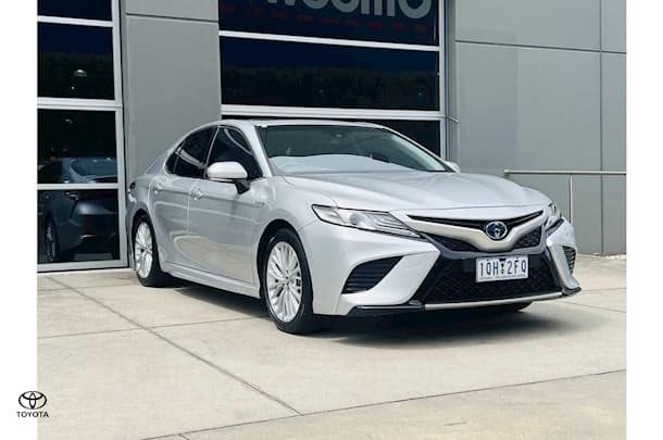 2019 Toyota Camry SL image 5