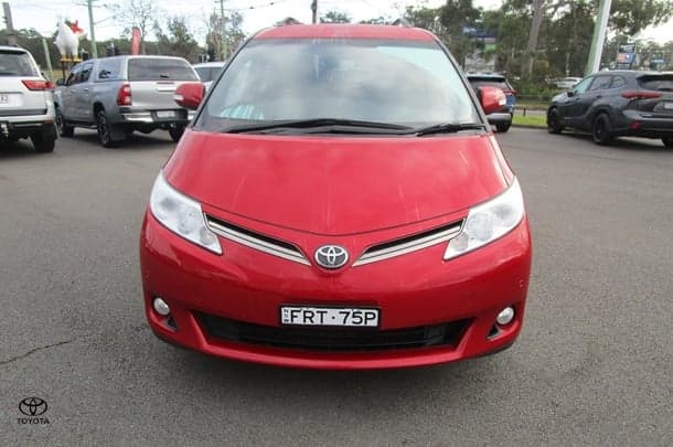 2019 Toyota Tarago GLX image 7