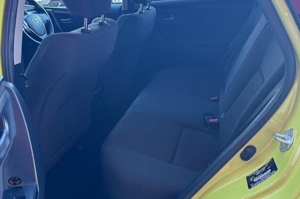 2017 Toyota Corolla Ascent Sport image 13