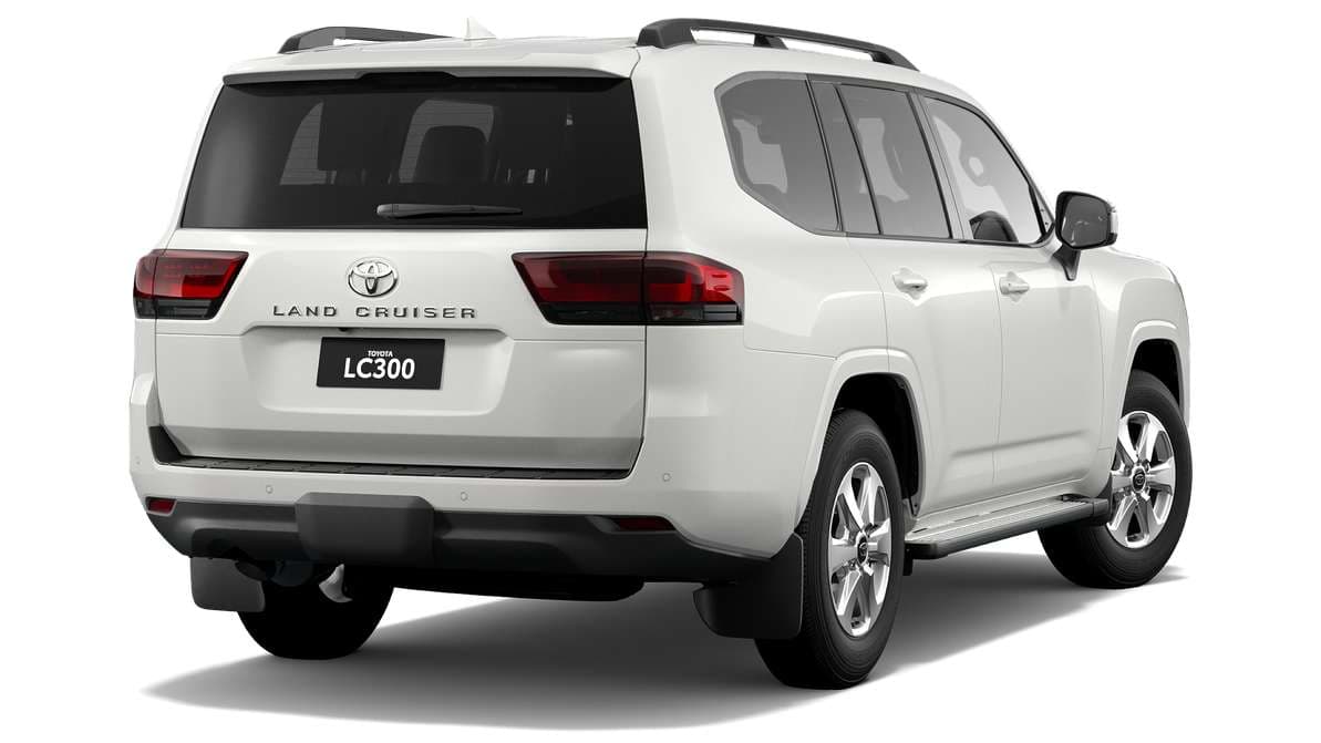 2025 Toyota LandCruiser 300 GXL image 3