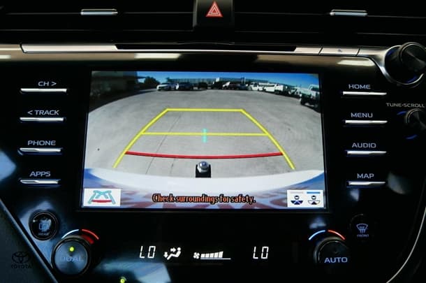 2018 Toyota Camry Ascent Sport image 15