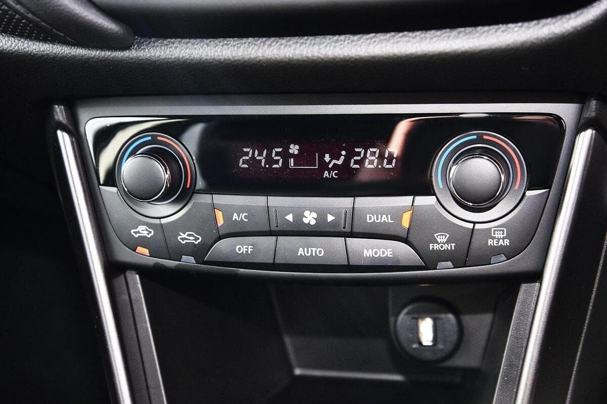2024 Suzuki S-Cross Auto image 12
