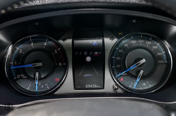 2022 Toyota HILUX Rugged X image 13