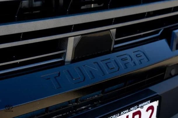 2023 Toyota Tundra Limited image 2