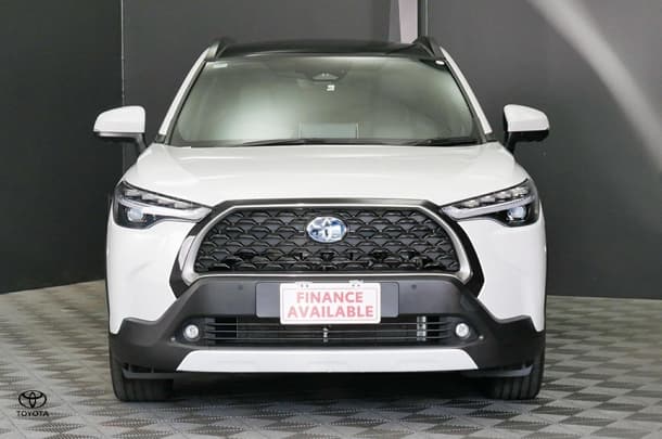 2023 Toyota Corolla Cross HV Atmos image 2