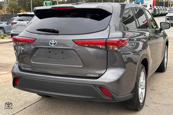 2023 Toyota Kluger Hybrid GX AWD image 8