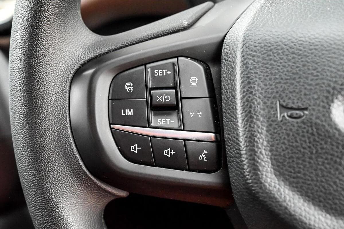 2025 Ford Everest Ambiente Auto FullTime 4WD DR MY25.25 image 17