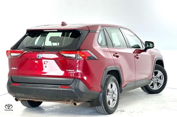 2023 Toyota Rav4 Hybrid GX-2WD image 9