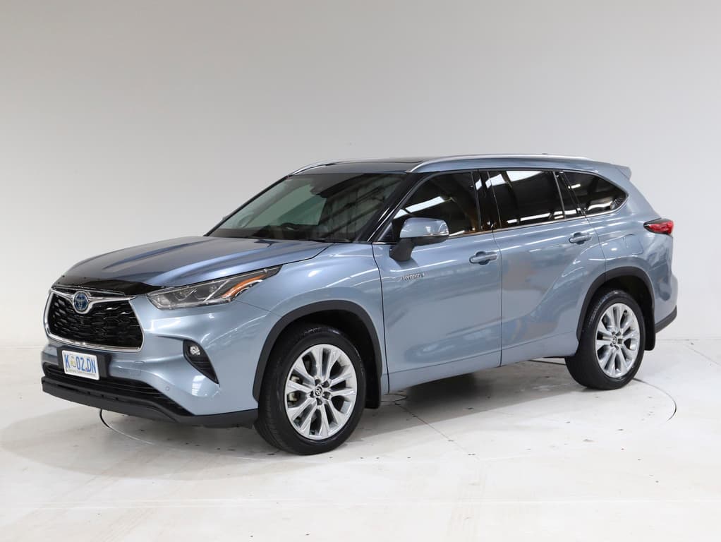 2021 Toyota Kluger Hybrid AWD GRANDE image 3