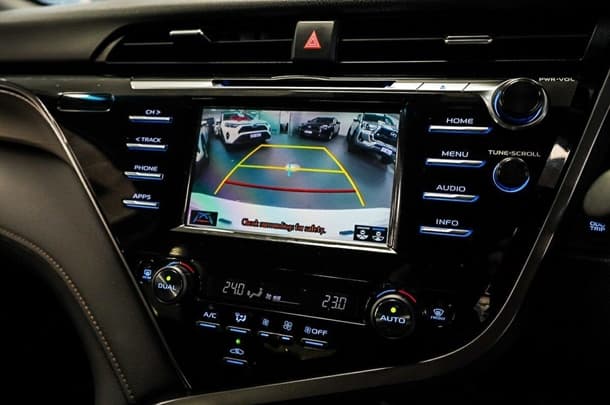 2020 Toyota Camry Hybrid Ascent image 21