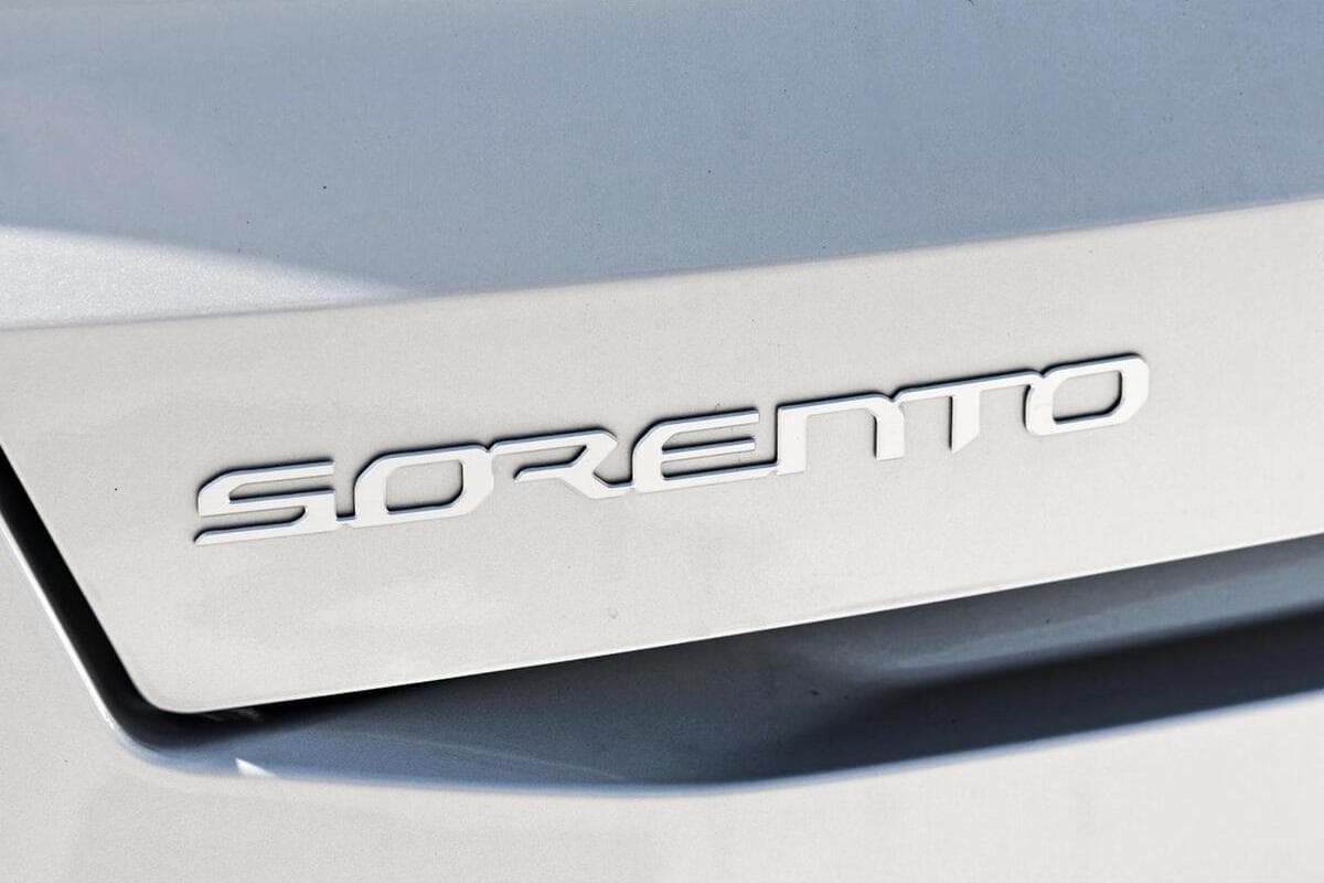 2024 Kia Sorento Sport+ Auto AWD MY25 image 11