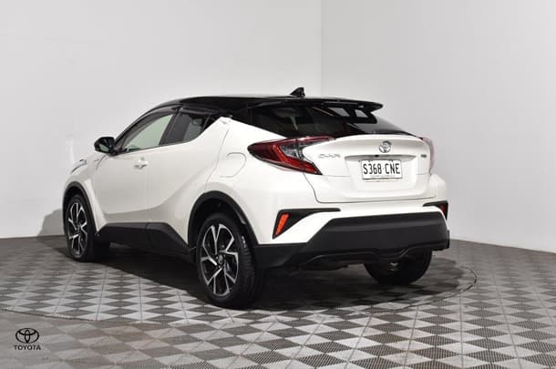 2019 Toyota C-HR Koba AWD image 14