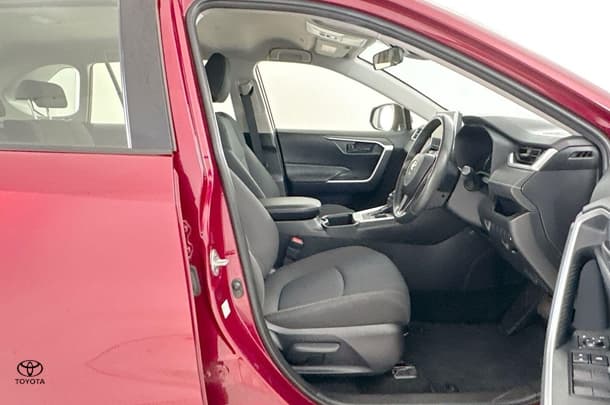 2023 Toyota Rav4 Hybrid GX-2WD image 14