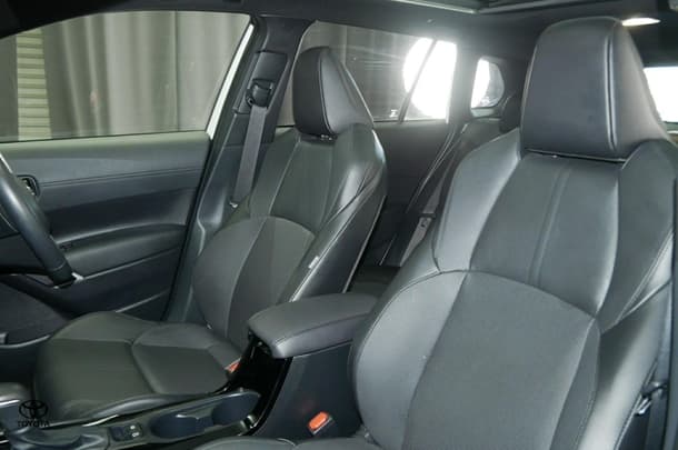2023 Toyota Corolla Cross HV Atmos image 23
