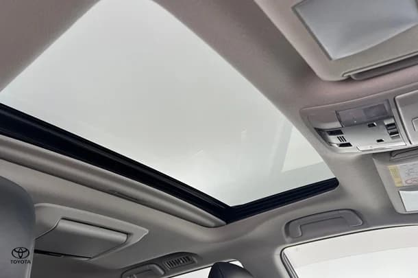 2023 Toyota Prado Kakadu image 4