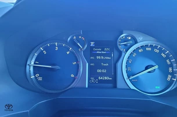 2019 Toyota Prado Kakadu image 9