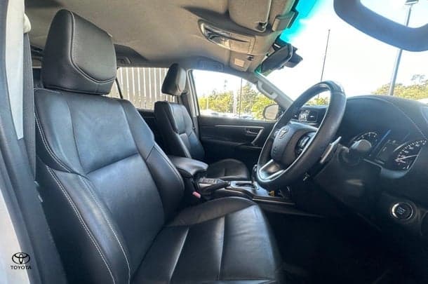 2021 Toyota Fortuner Crusade image 15
