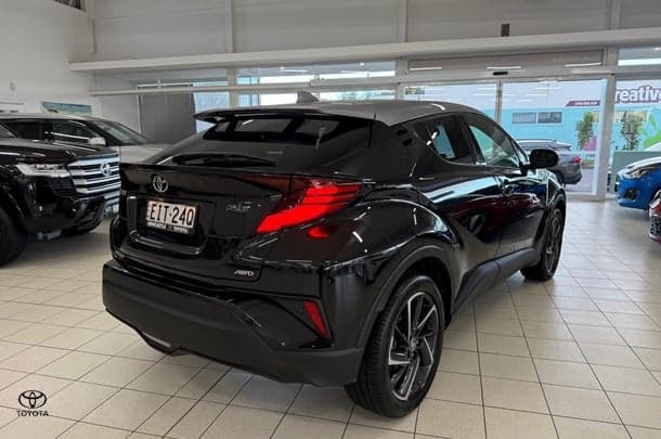 2019 Toyota CHR Koba AWD image 6