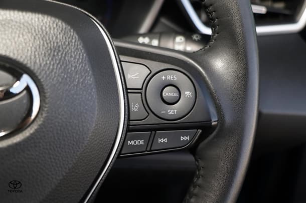 2022 Toyota Corolla Hatch Hybrid ZR image 20