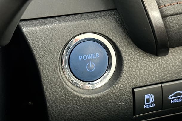 2020 Toyota Camry Hybrid Ascent image 17