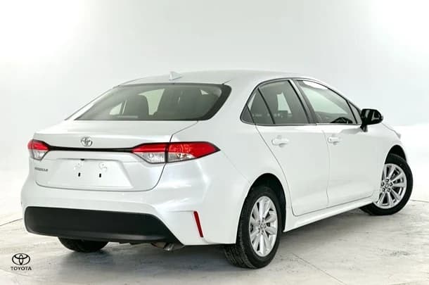 2022 Toyota Corolla Ascent Sport image 9