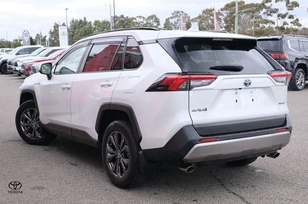 2022 Toyota Rav4 Hybrid GXL-2WD image 2