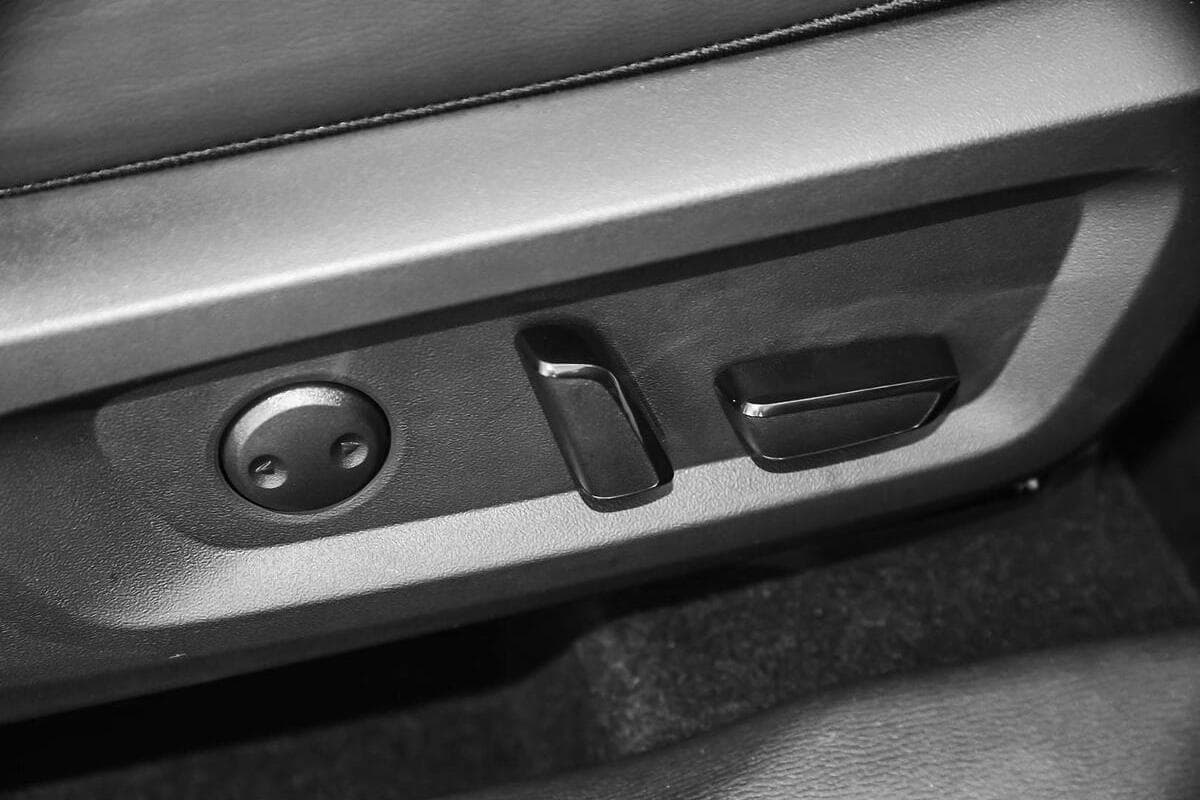 2024 Mitsubishi Outlander Exceed ZM Auto AWD MY24 image 20