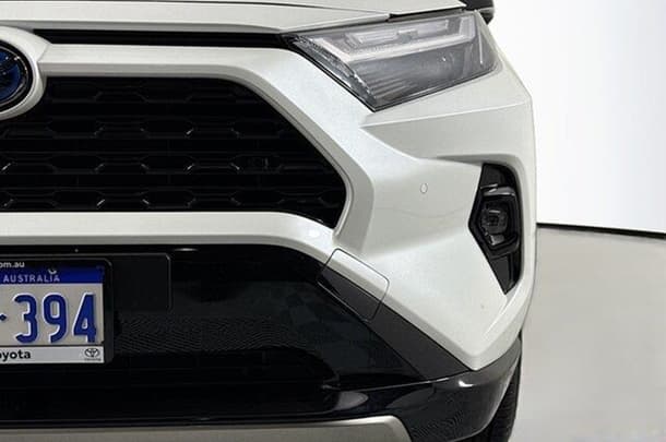 2024 Toyota Rav4 Hybrid XSE 2WD image 3