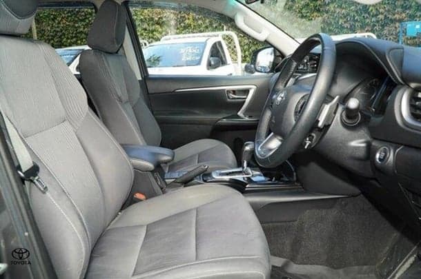 2021 Toyota Fortuner GXL image 8