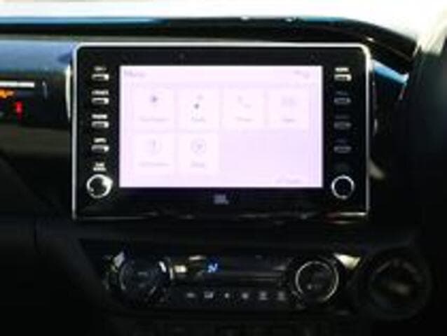 2023 Toyota Hilux Rogue image 15