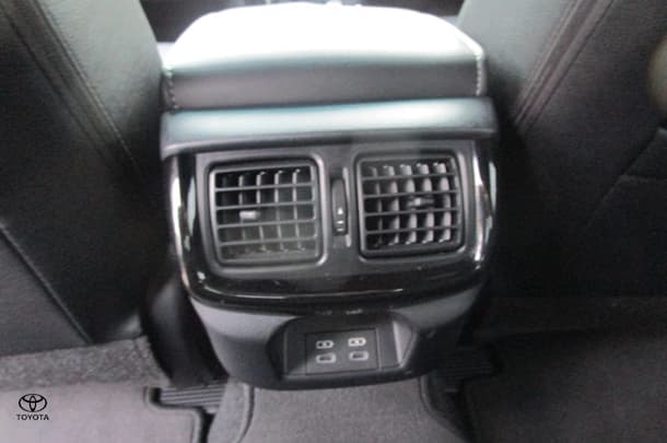 2024 Toyota Hilux Rogue image 14